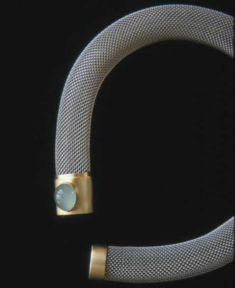 Aquamarine collar