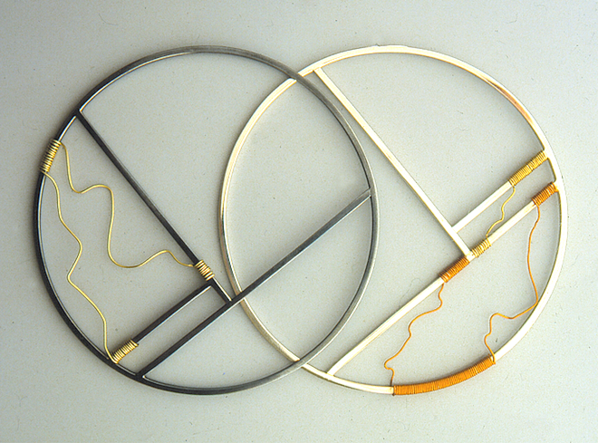 Strings 3 armrings, 1979, sterling silver, copper, 22 ct gold.