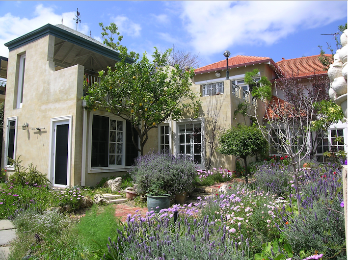 a new extension rear garden