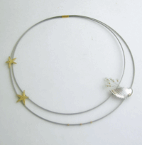 <em>Sea Odyssey II - Seashore Collection, </em>Neckring, stainless steel cable, sterling silver, 18ct gold, aquamarine, 21 x 21 x 1.2cm, no 0707b.