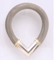 <em>Knights of Old,</em> bracelet, sterling silver, 18ct gold, steel mesh, 10.5 x 9.0 x 1.1cm, no 0900.