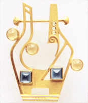 <em>Die Musik - Homage to Klimt, </em>brooch, 18ct yellow gold, blue topaz, citrine, peridot, 5.5 x 4.0 x 1.0cm, no 0991.