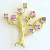 <em>Apfelbaum II - Homage to Klimt, </em>brooch, 18ct yellow gold, natural sapphires, 4.2 x 4.0 x 0.7cm, no 0942b.