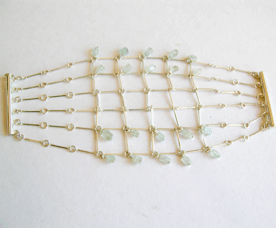 <em>Great Grandma’s crochet,</em> bracelet, sterling silver, aquamarine, 21 x 20 x 0.7cm, no 1482.