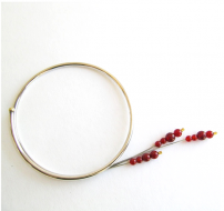 <em>Chorizema ilicifolium - Wildflower Collection,</em> sterling silver, 18ct gold, carnelian, steel cable, 7 x 11 x 1.0cm, no 0860b.